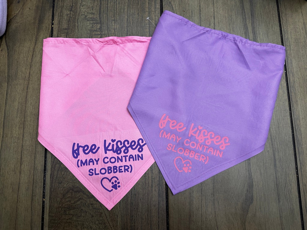 Dog bandanna free kisses